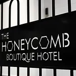 The Honeycomb Boutique 5* Golem (Tirana)