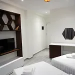 The Honeycomb Boutique Hotel Golem (Tirana)