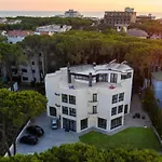 Szálloda The Honeycomb Boutique 5*