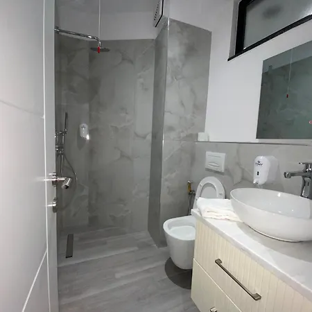 The Honeycomb Boutique 5* Golem (Tirana)