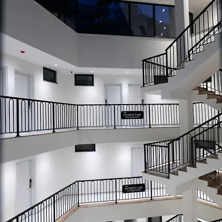 The Honeycomb Boutique فندق غوليم