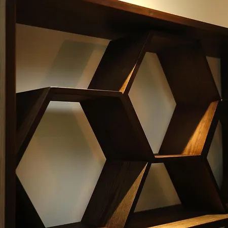 Hotel The Honeycomb Boutique Golem (Tirana)