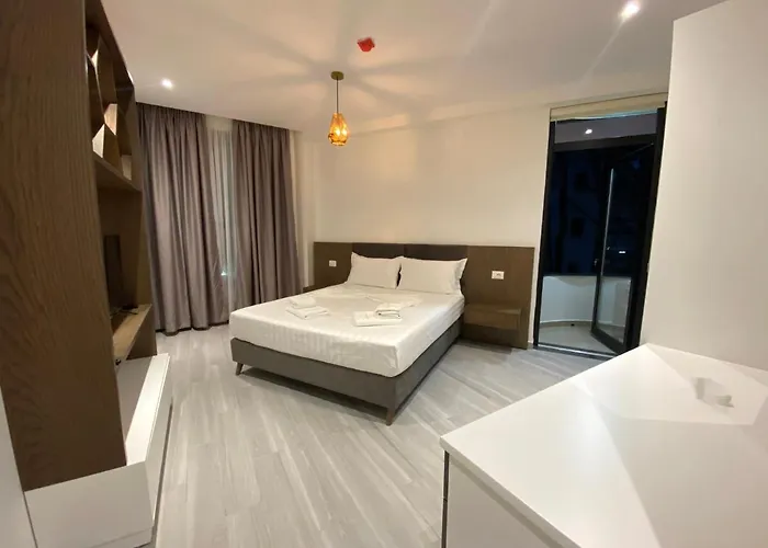 The Honeycomb Boutique 5* غوليم