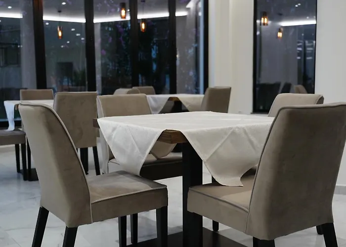 فندق The Honeycomb Boutique غوليم