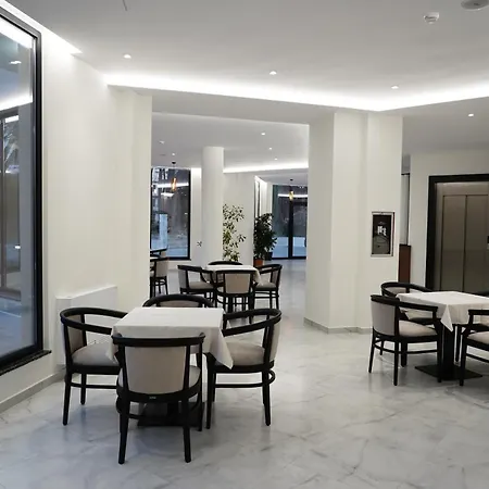 The Honeycomb Boutique 5* غوليم