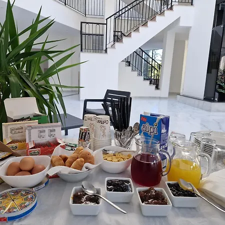 فندق The Honeycomb Boutique