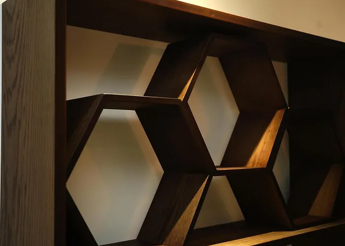 호텔 The Honeycomb Boutique 골렘